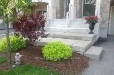 7133 Triumph Lane Mississauga Ontario L5N 0C5