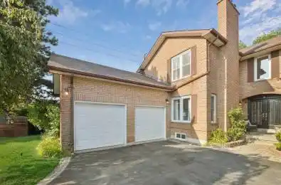 25 Strawberry Hills Drive Toronto E07 Ontario M1V 3X9