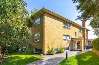 3 Chestnut Hills Crescent Unit# 101 Toronto W08 Ontario M9A 2W3