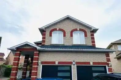 18 Sandham Crescent Markham Ontario L3S 4J7