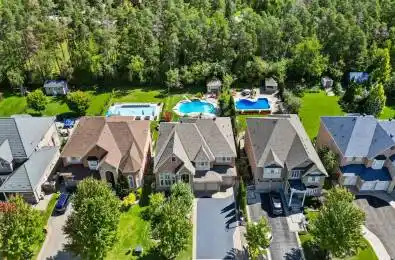 21 Lupine Crescent Richmond Hill Ontario L4E 4M5