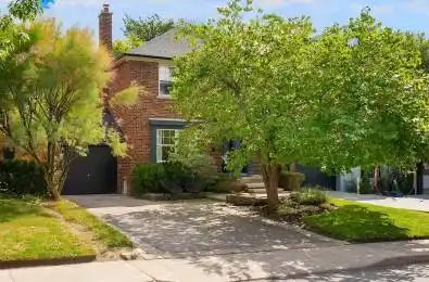 9 PEVERIL Hill Toronto C03 Ontario M6C 3A7