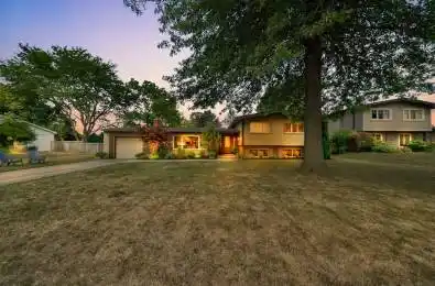 7 Redwood Drive Grimsby Ontario L3M 1E6