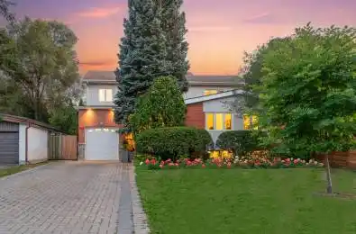 12 Addison Crescent Toronto C13 Ontario M3B 1K8