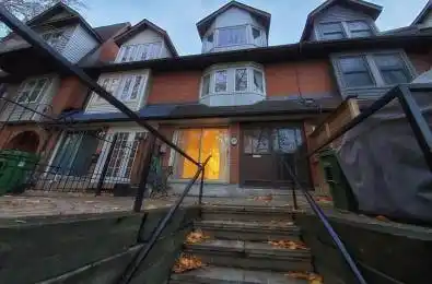 29 LONG BOAT Avenue Toronto C08 Ontario M5A 4C9