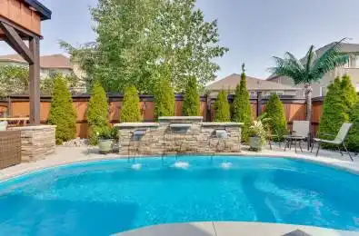 12 Parisian Crescent Barrie Ontario L4N 0Y9