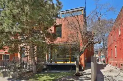 694 Richmond Street Toronto C01 Ontario M6J 1C5