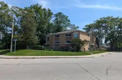 52 Peter Street Unit# 2 Mississauga Ontario L5H 2G8