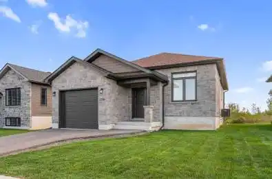 2296 Crewson Court Cornwall Ontario K6H 7N2