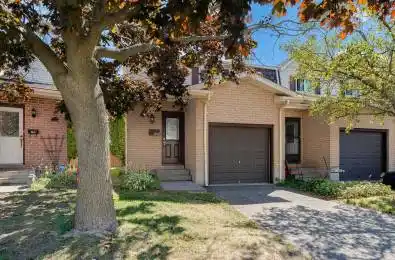 802 Datzell Lane Kingston Ontario K7M 7R6