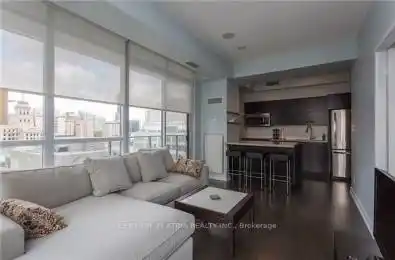 126 Simcoe Street Unit# 1904 Toronto C01 Ontario M5H 4E6