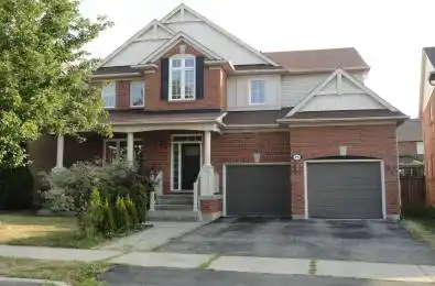 25 Cliff Gunn Road Newmarket Ontario L3X 3J8