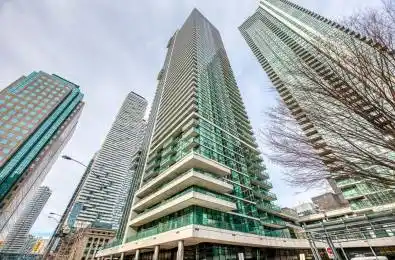 33 Bay Street Unit# 2704 Toronto C01 Ontario M5J 2Z3
