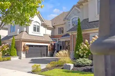 55 Burlwood Road Brampton Ontario L6P 4E7