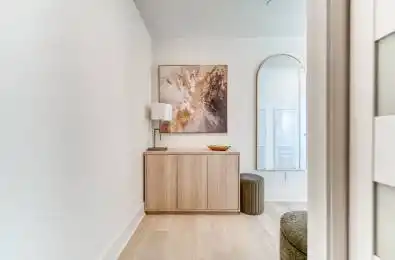 11 Yorkville Avenue Unit# 4702 Toronto C02 Ontario M4W 0B7