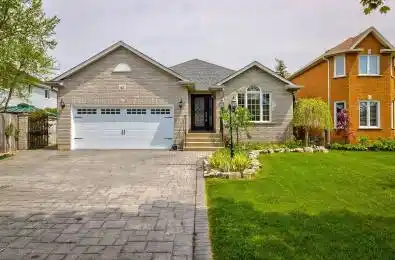 42 Richmond Crescent Hamilton Ontario L8E 5S9