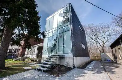 561 Arlington Avenue Toronto C03 Ontario M6C 3A6