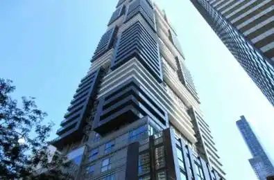7 Grenville Street Unit# 1706 Toronto C01 Ontario M4Y 0E9