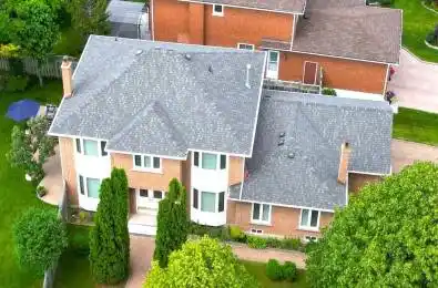 2 Glenhurst Road Richmond Hill Ontario L4B 2C9