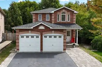 9 McKenzie Crescent Barrie Ontario L4N 5R5