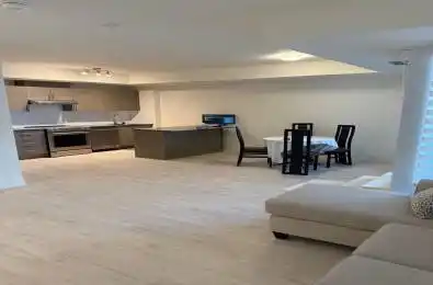 8960 Jane Street Unit# 235 Vaughan Ontario L4K 2M9