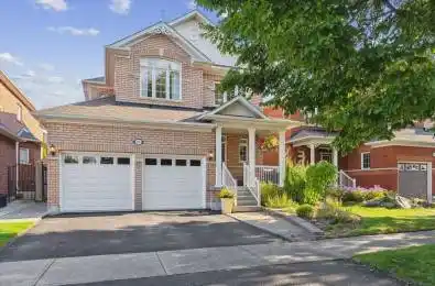 11 Helston Crescent Whitby Ontario L1M 2J9