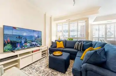 8 Sultan Street Unit# 301 Toronto C01 Ontario M5S 1L7