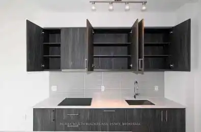 576 front Street Unit# 1605E Toronto C01 Ontario M5V 1C1