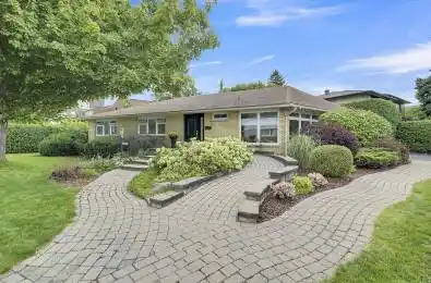 712 Golden Avenue Carlingwood - Westboro and Area Ontario K2A 2G4