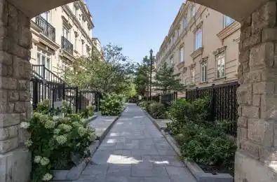 98 Carr Street Unit# 11 Toronto C01 Ontario M5T 1B7