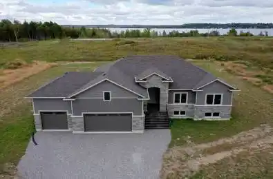 7 Nipigon Street Kawartha Lakes Ontario K0M 1N0