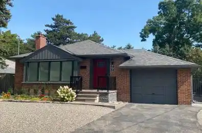 9 Sevenoaks Avenue Toronto W07 Ontario M8Z 3P6