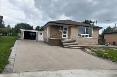 6 Lamella Road Unit# #1 Toronto W10 Ontario M9V 1Y8