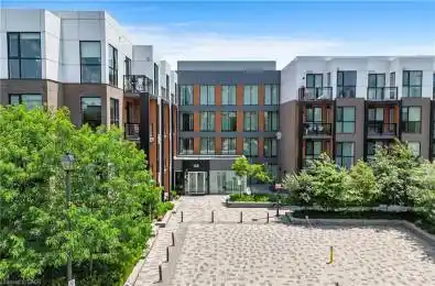 168 SABINA Drive Unit# 214 Oakville Ontario L6W 0W5