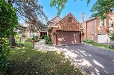 4008 Powderhorn Court Mississauga Ontario L5L 3C4