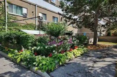 119 Nymark Avenue Unit# #202 Toronto C15 Ontario M2J 1J9