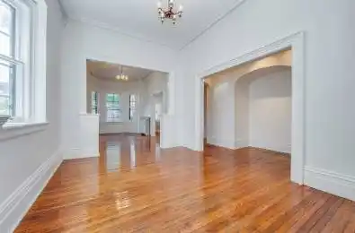 206 Dunn Avenue Toronto W01 Ontario M6K 2R9