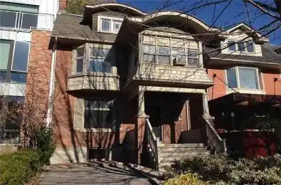 30 Woodlawn Avenue Toronto C02 Ontario M4V 1G7