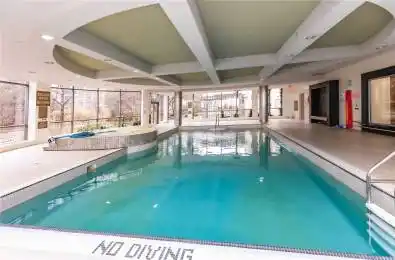 3888 Duke Of York Boulevard Unit# 2331 Mississauga Ontario L5B 4P5