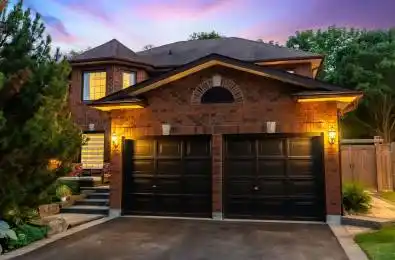 807 Regal Crescent Pickering Ontario L1X 2P7