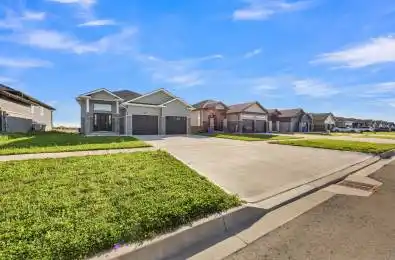 802 Keil Drive Chatham-Kent Ontario N7M 0T4