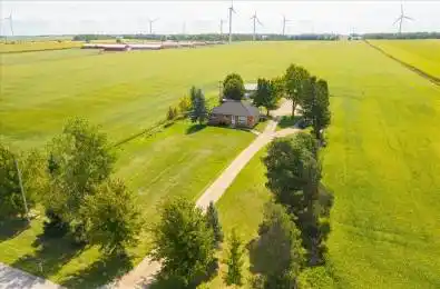 2875 Cuddy Drive Adelaide Metcalfe Ontario N7G 3H6