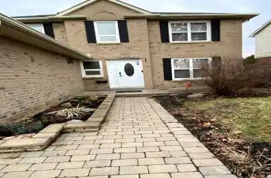 195 John Bowser Crescent Unit# Main Newmarket Ontario L3Y 7N6