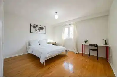 570 Louis Drive Mississauga Ontario L5B 2N2