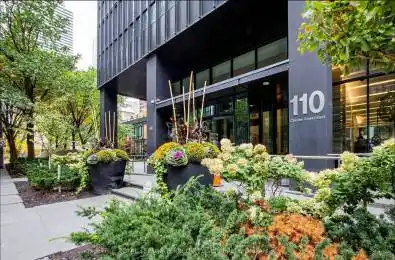 110 Charles Street Toronto C08 Ontario M4Y 1T5