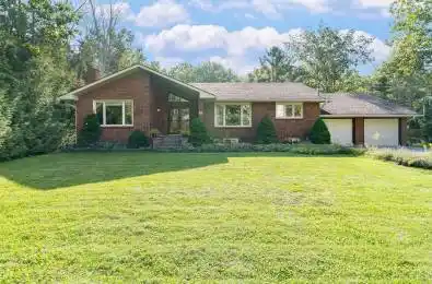 2 Bayside Avenue Tay Ontario L0K 2A0