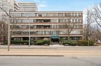 349 St Clair Avenue Unit# 301 Toronto C02 Ontario M5P 1N3
