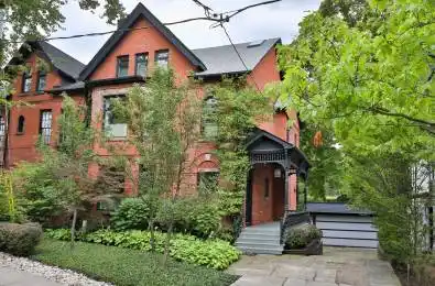 4 Meredith Crescent Toronto C09 Ontario M4W 3B6