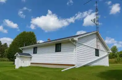 17851 Highway 60 Highway Madawaska Valley Ontario K0J 2N0