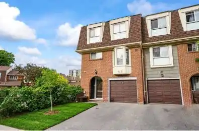 40 Dundalk Drive Unit# 49 Toronto E04 Ontario M1P 4S3